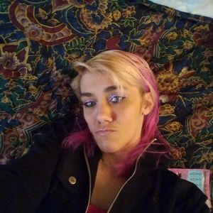 Meet your Posher, Lynn